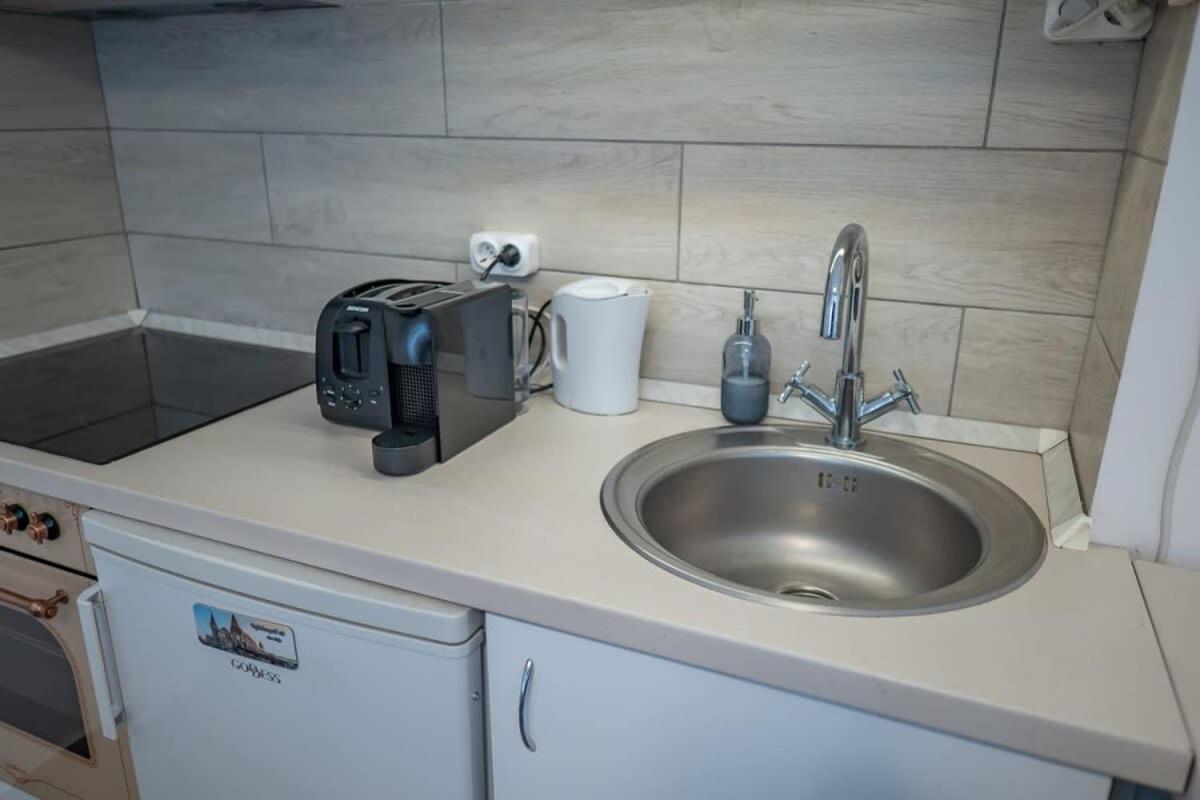 Chic Central Flat With River View 布达佩斯 外观 照片